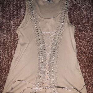 vintage lace up tank